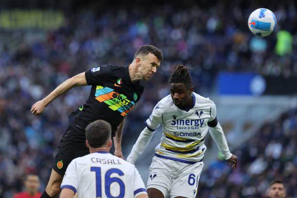 b体育-全能佩剑成头号功臣，如此犀利国米逼他降薪续约？