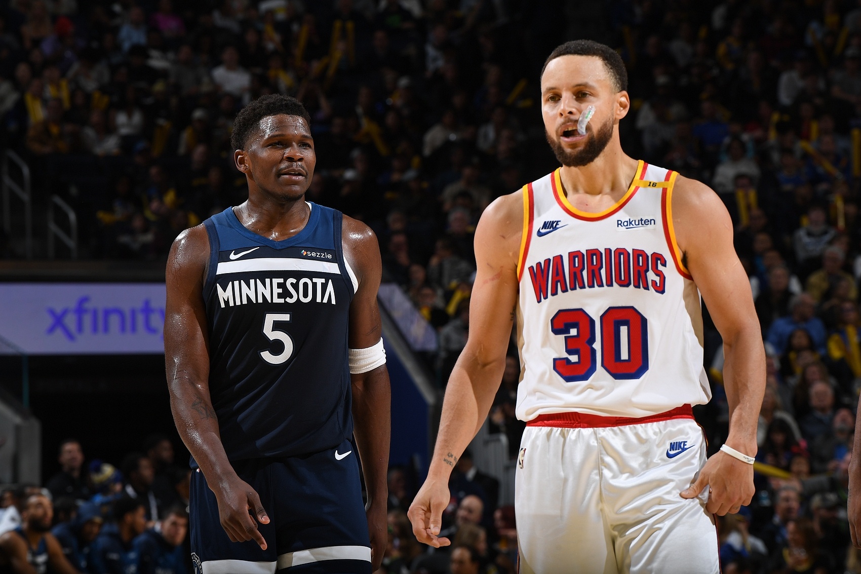 b体育app-有些克！库里过去5场与华子正面交锋取得全胜 其中4场没巴特勒